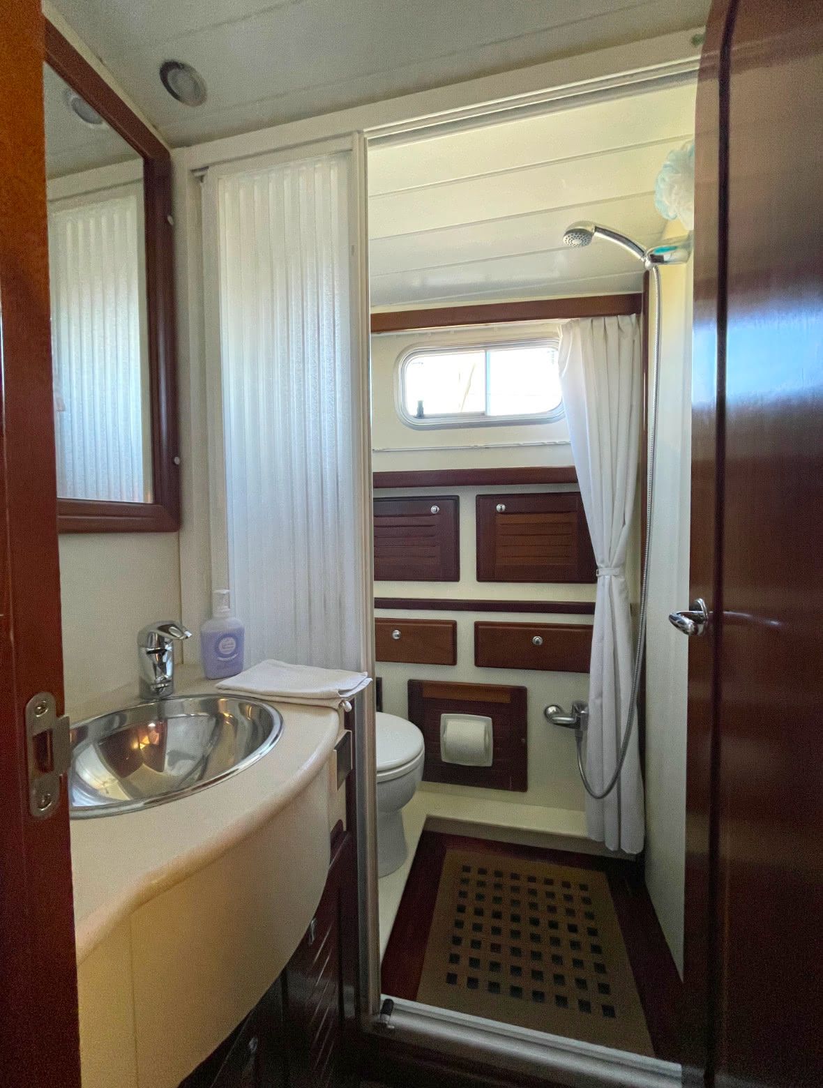 The bathroom reserved for guests