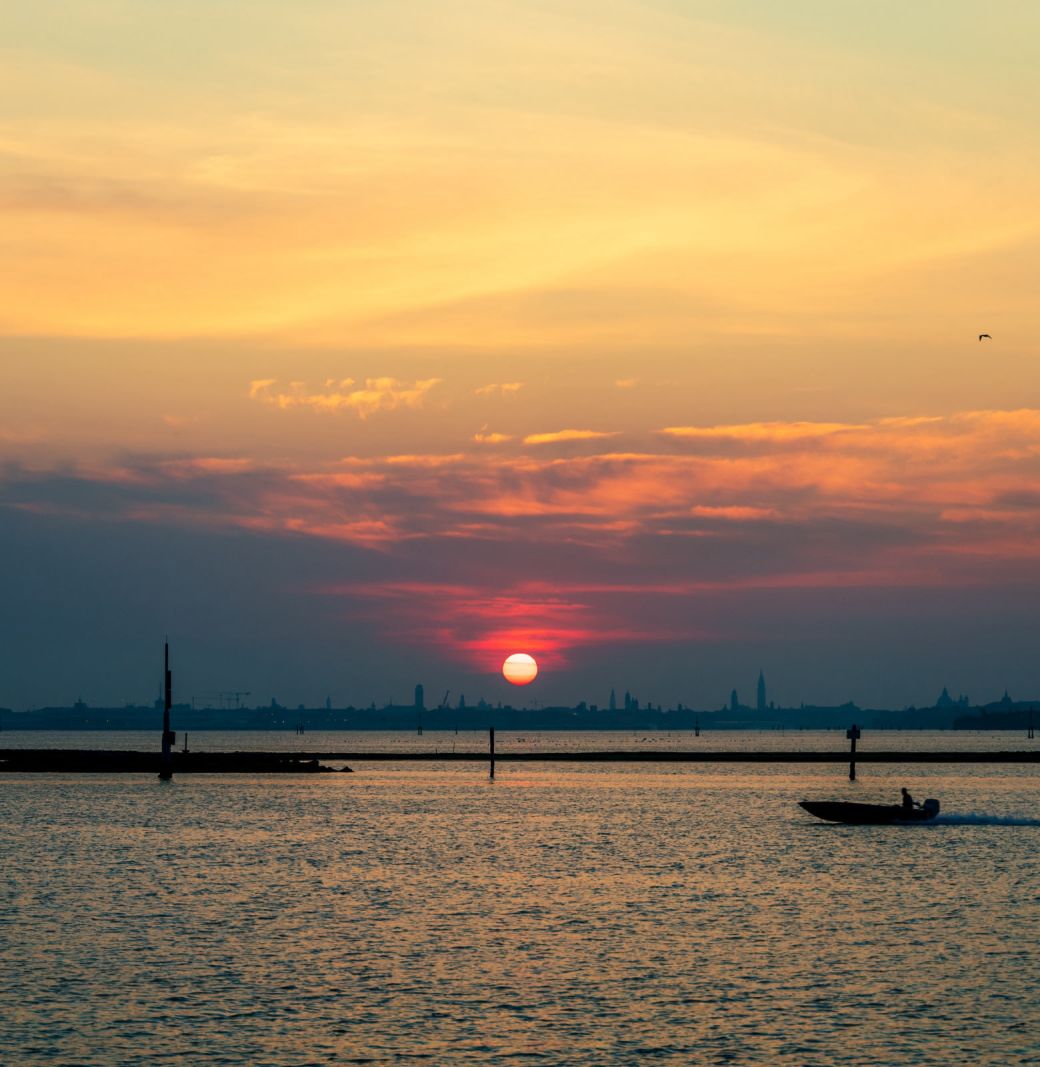 Laguna di Venezia al tramonto